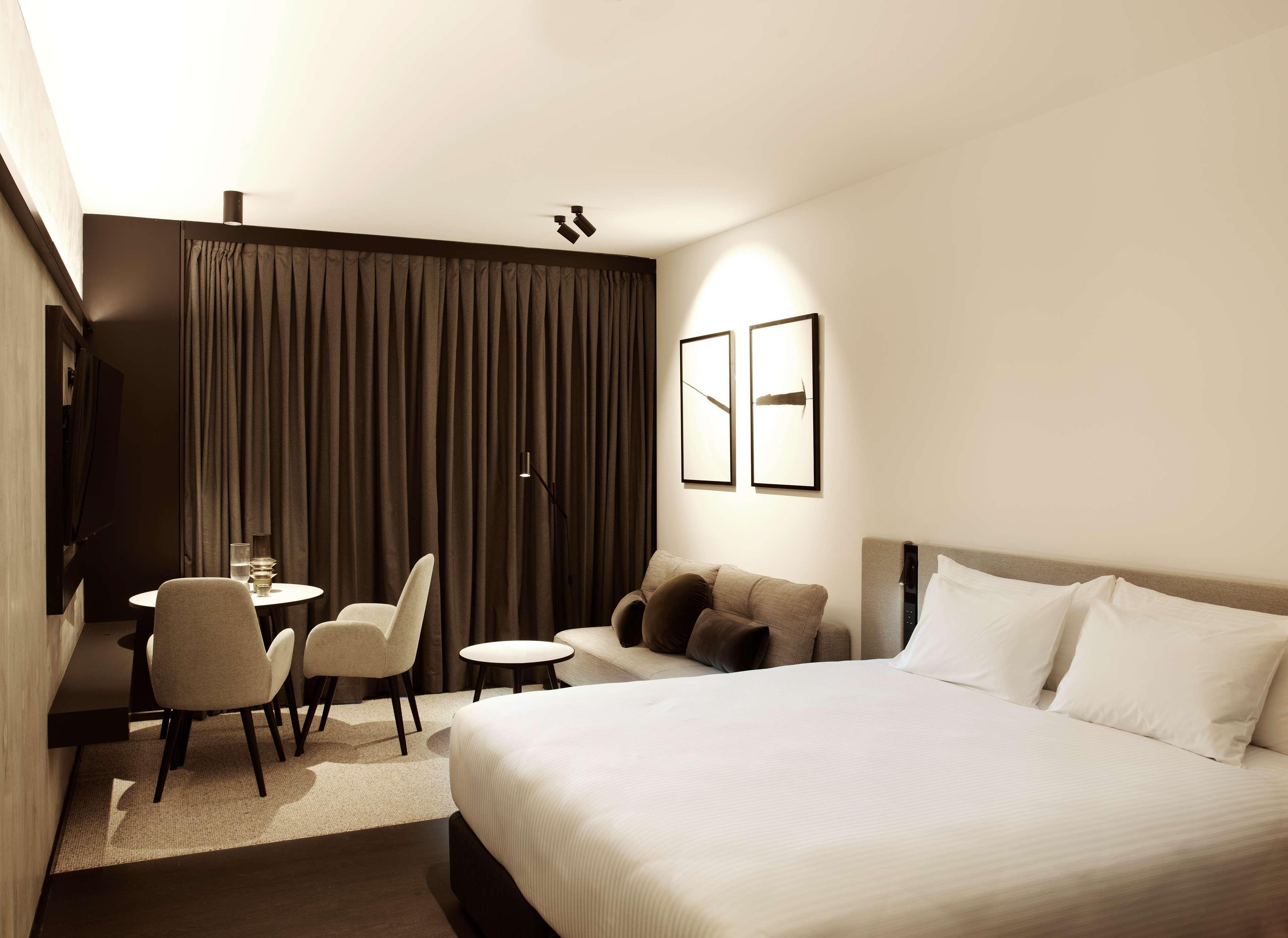 A By Adina Canberra Extérieur photo